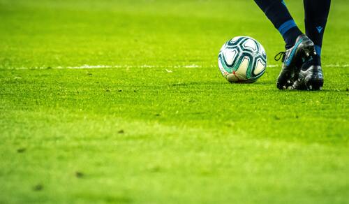 Bundesliga: gyászszünet a járvány áldozatainak emlékére