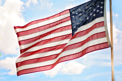 Az USA megveszi az összes COVID-19-gyógyszert