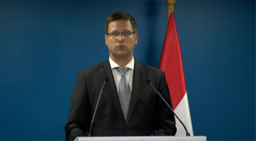 Gulyás Gergely: Az a cél, hogy a bölcsődék, óvodák és iskolák a járvány ellenére is működjenek