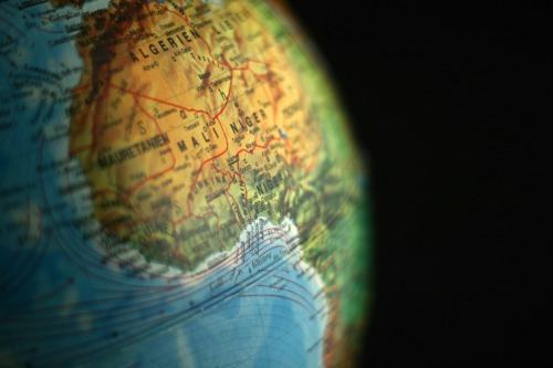 Több mint tízezer egészségügyi dolgozó kapta el a vírust Afrikában