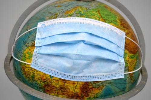 Csaknem 42 millióan fertőződtek meg a világban, a halottak száma 1,1 millió