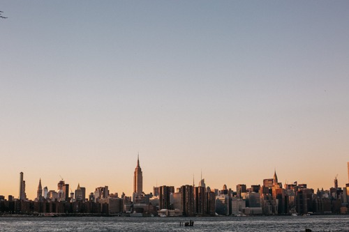 Fűre rajzolt határok egy New York-i parkban