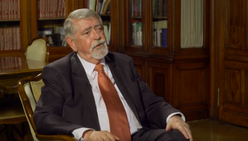 Kásler Miklós: Ha muszáj, a felső tagozatban is jön a távoktatás